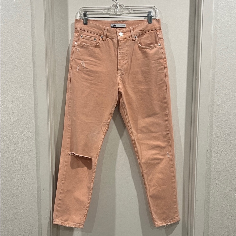 Zara Women's Ankle Jeans in Soft Peach